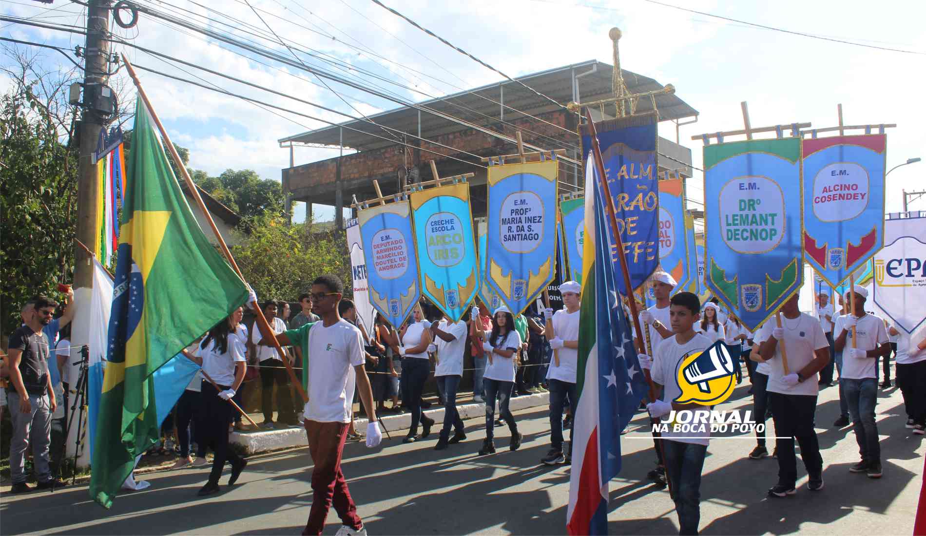 Desfile escolar de Santo Antônio de Pádua acontece no sábado, dia 08 de junho