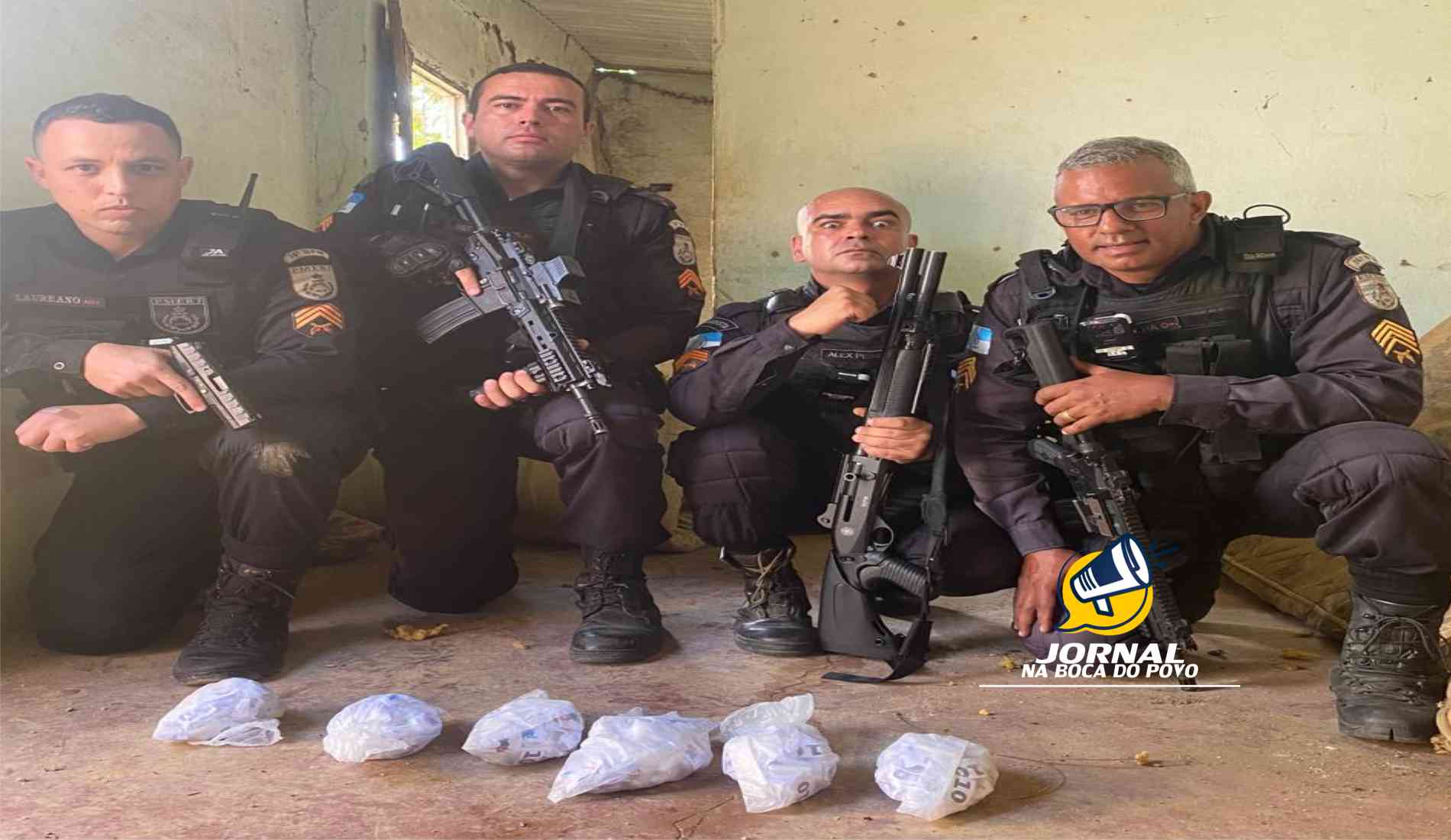 Militares do 36°BPM apreendem mais de 290 pinos de cocaína em Pádua