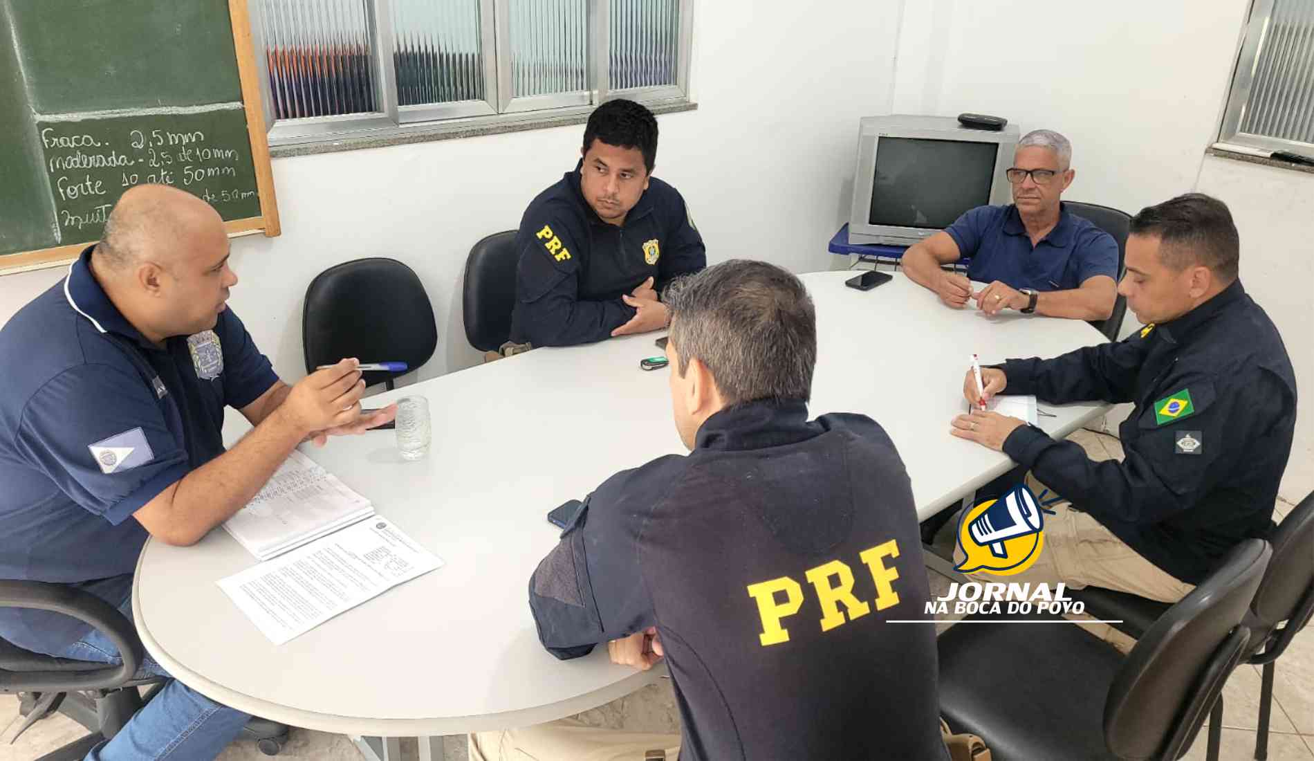PRF realiza reuniões com prefeituras do Noroeste Fluminense para fortalecer cooperação em segurança pública e viária