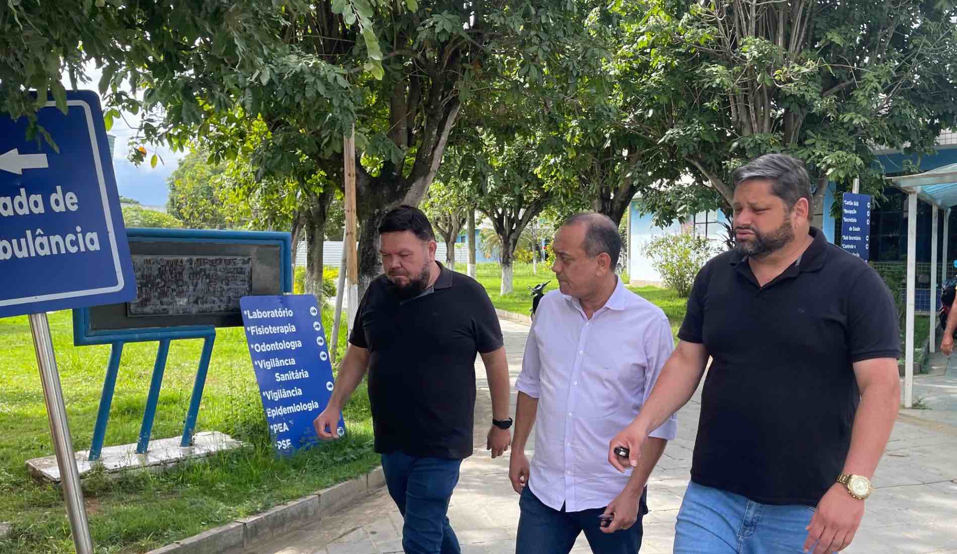 Deputado Max Lemos visita obras do novo anexo do hospital em Santo Antônio de Pádua e reforça compromisso com a saúde da região