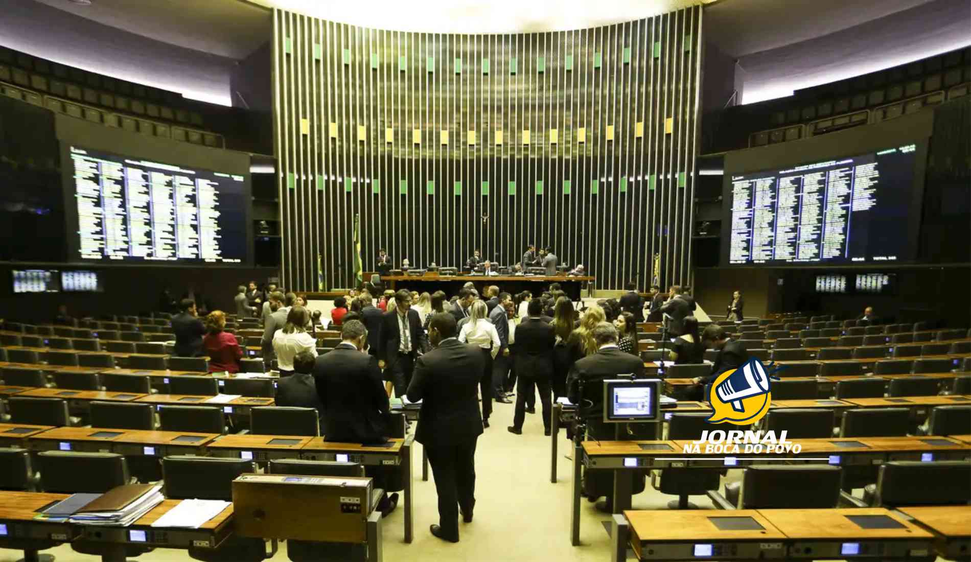 Câmara pode votar urgência para aumentar número de deputados federais