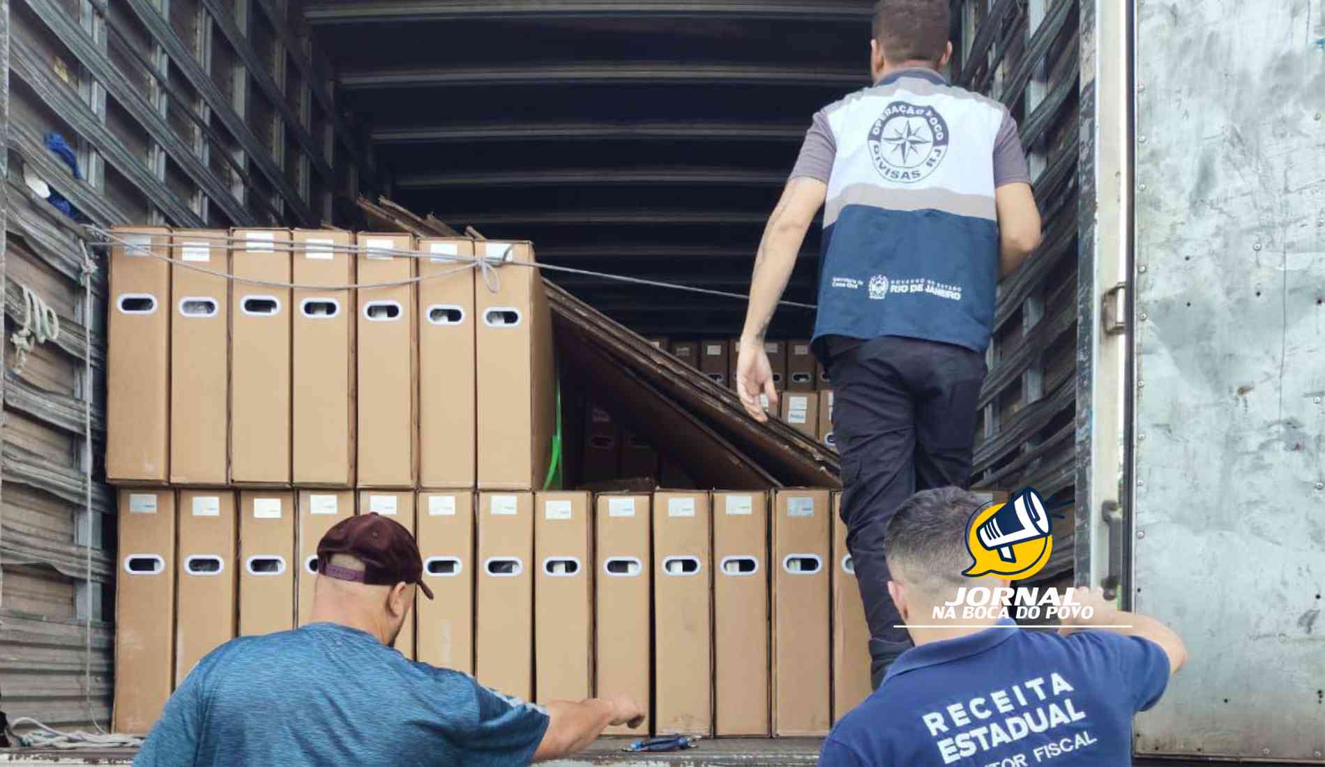 Operação Foco e Receita Estadual apreendem 346 monitores de Led , avaliados em R$ 1 milhão, em Itaperuna
