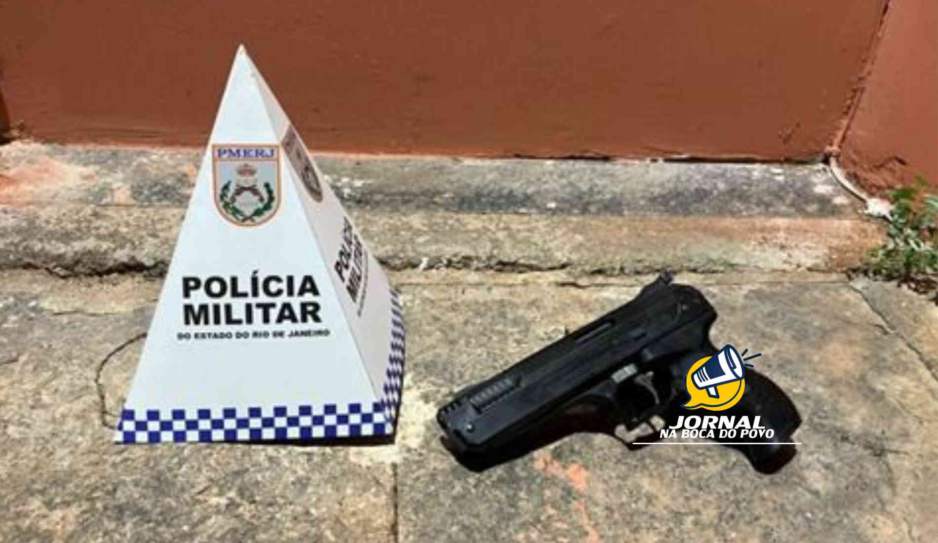 Suspeito de integrar facção criminosa é detido com arma de pressão no Centro de Aperibé