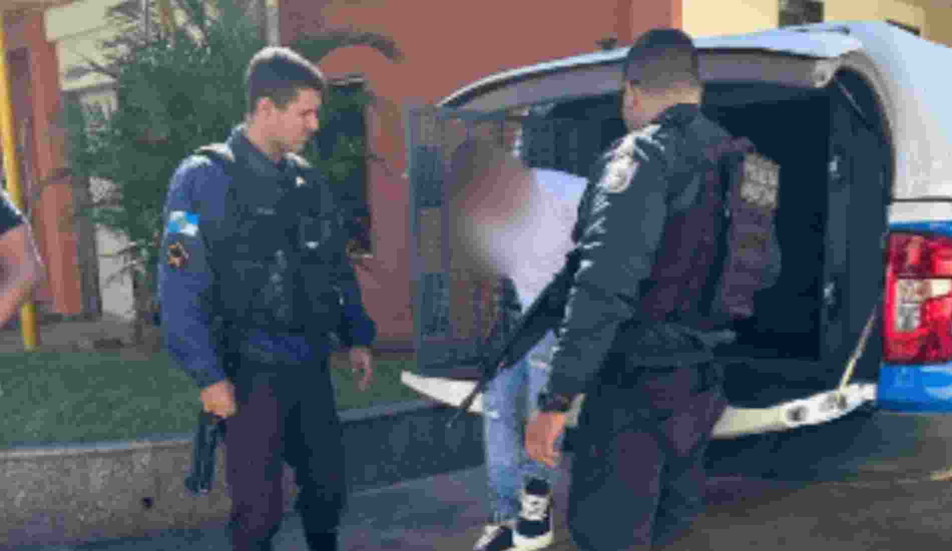 Trio é detido por suspeita de estelionato no Centro de Pádua após ação de policiais de folga