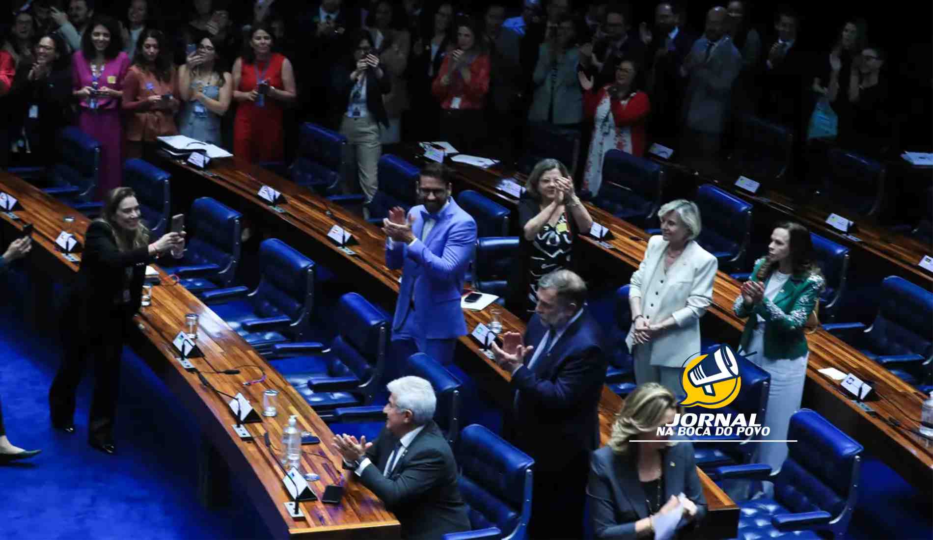 Senado aprova projeto contra adultização de crianças na internet