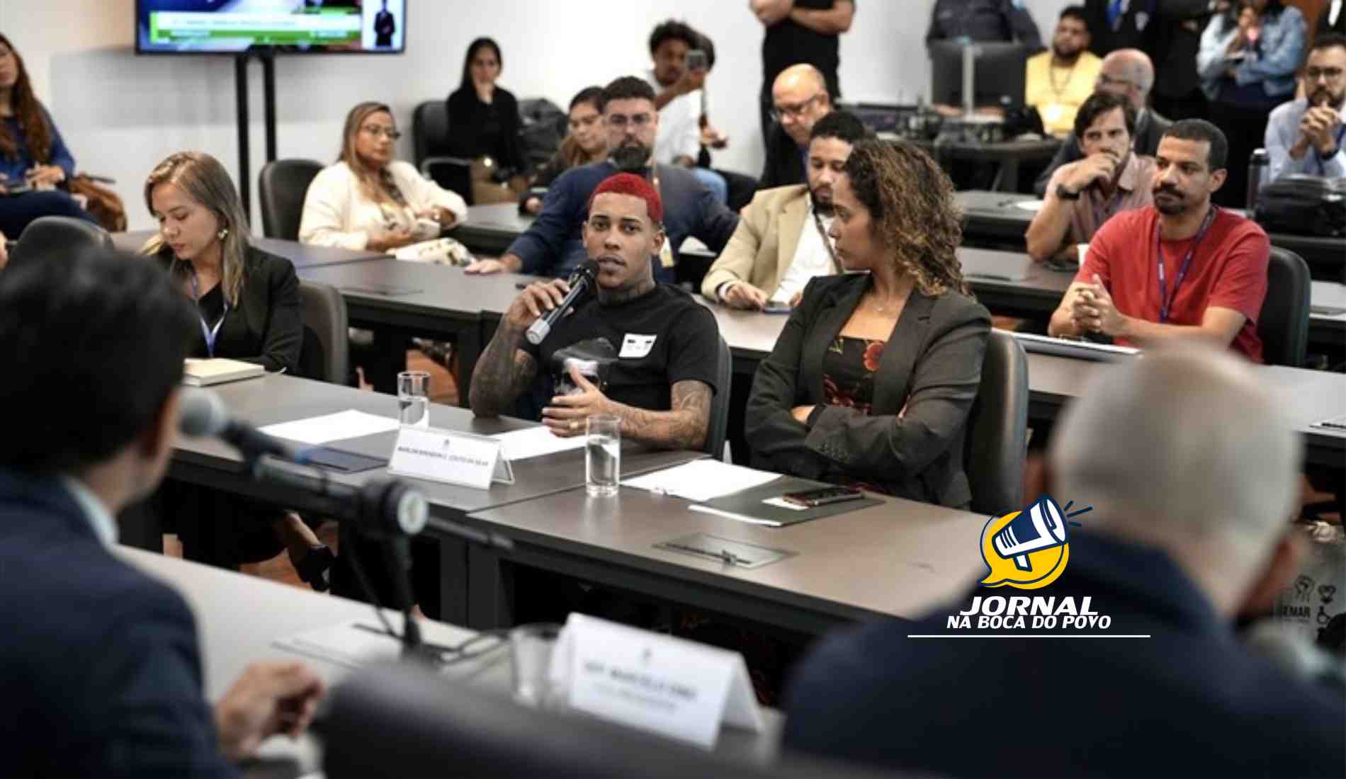 CPI das câmeras: Mc Poze comparece à oitiva da Alerj e diz que fama fez carro roubado ser rapidamente recuperado