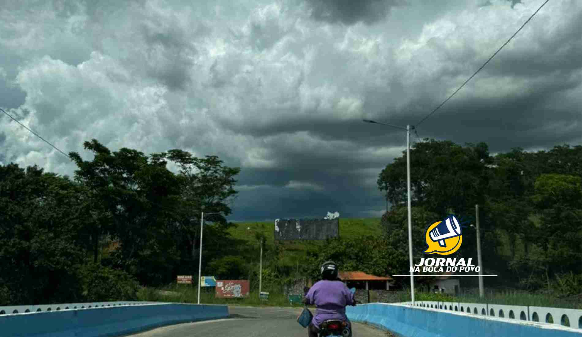 Frente fria chega ao RJ e INMET emite alertas para parte do estado