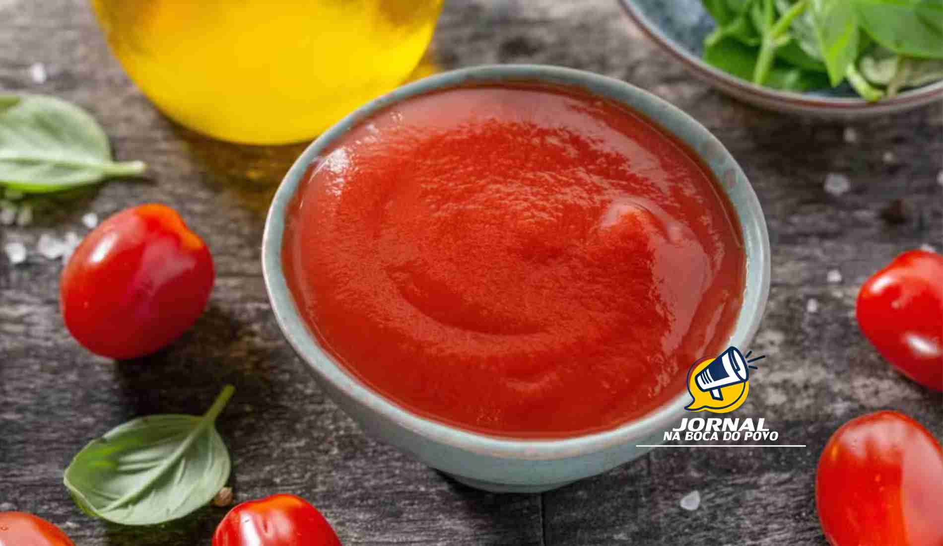 Anvisa identifica risco e retira de circulação molho de tomate com pedaços de vidro