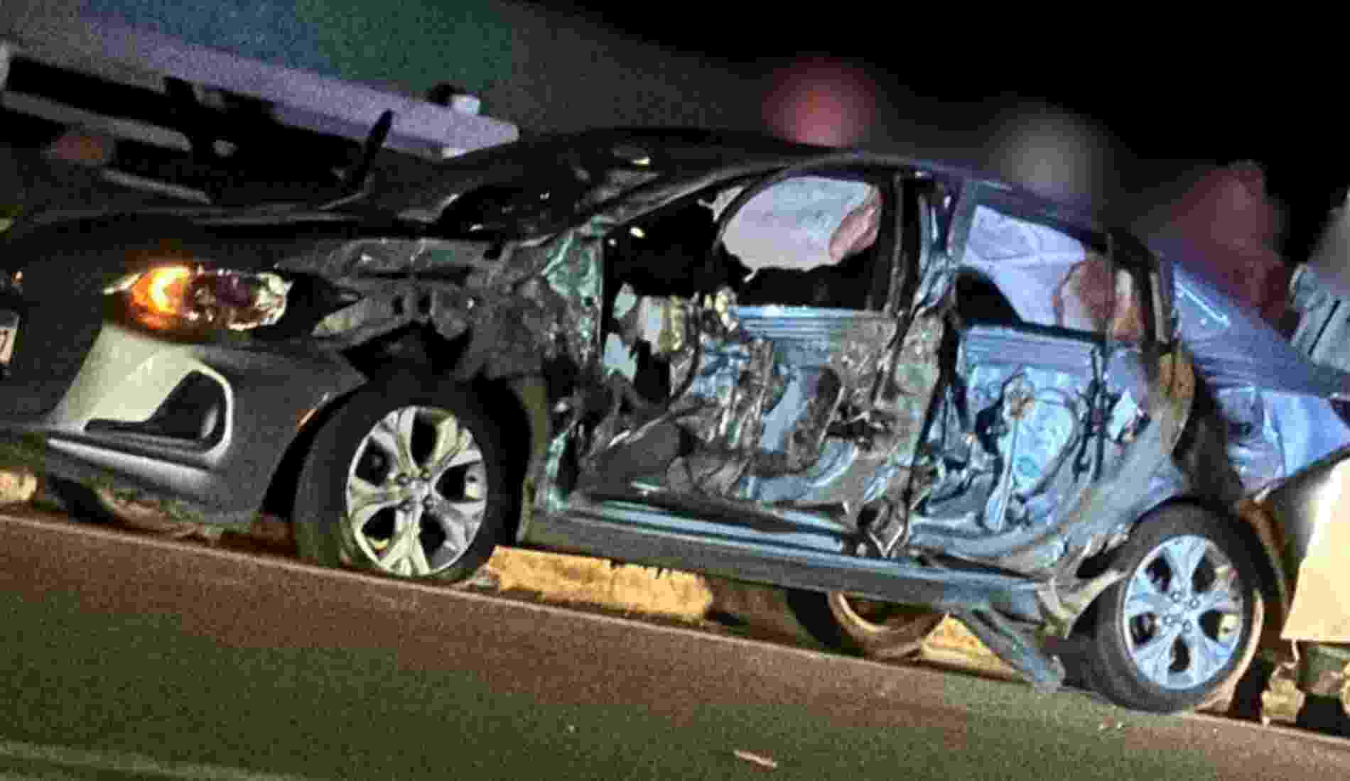 Caminhão e carro colidem na RJ-116, em Itaocara; ocupantes são socorridos com ferimentos leves