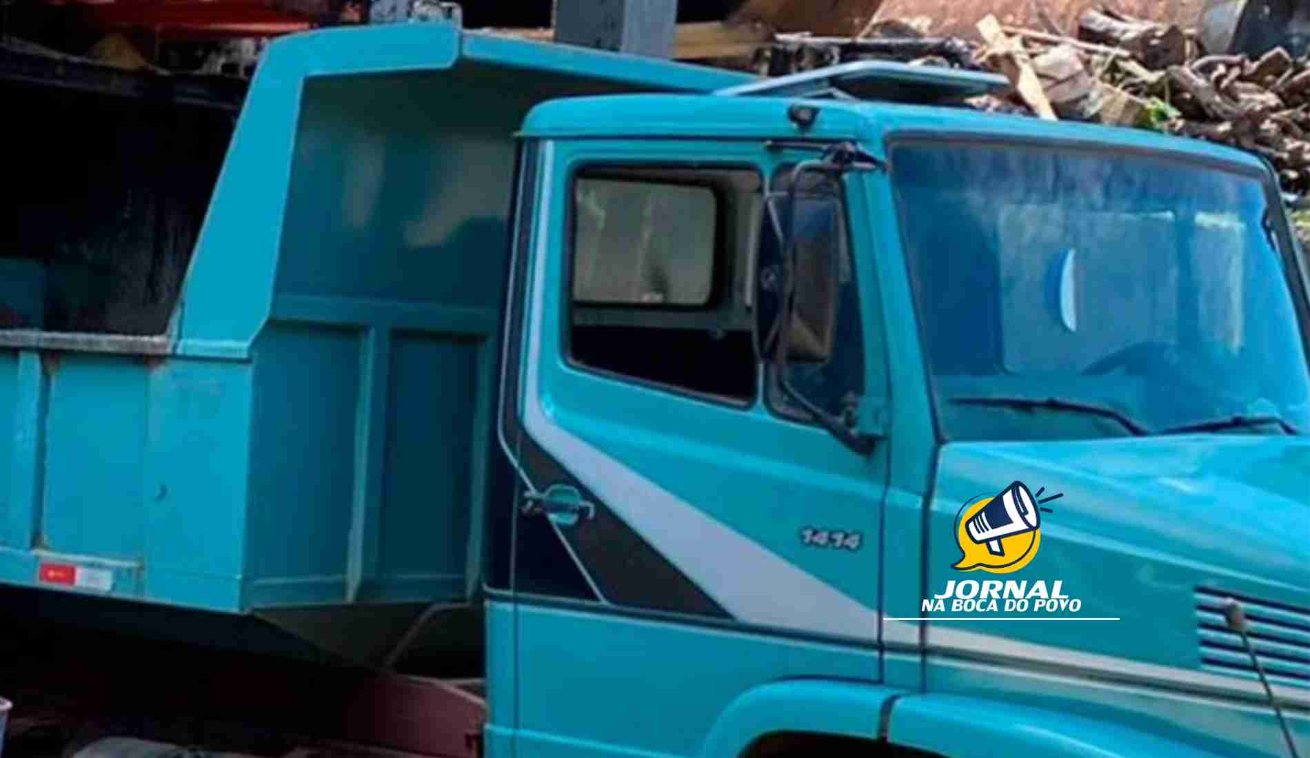 Prefeitura de Santo Antônio de Pádua deixa caminhões da Secretaria de Obras de prontidão para emergências nos bairros da Divisa